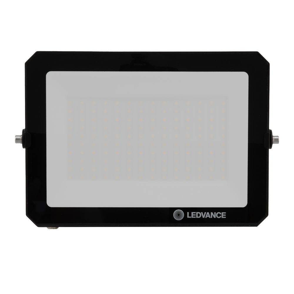 LED reflektor 10W IP65 3000K 105° – vonkajšie LED svietidlo LEDVANCE