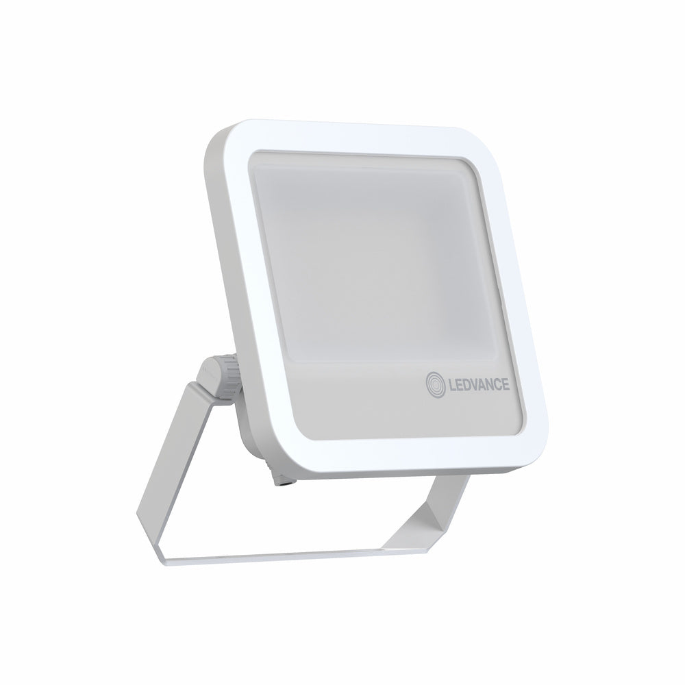 LED reflektor 69W IP66 6500K 100° – vonkajšie LED svietidlo LEDVANCE
