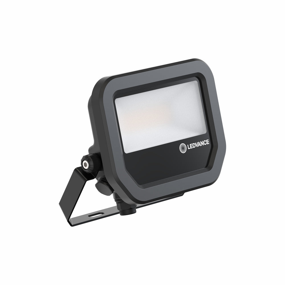 LED reflektor 8W IP66 6500K 100° – vonkajšie LED svietidlo LEDVANCE