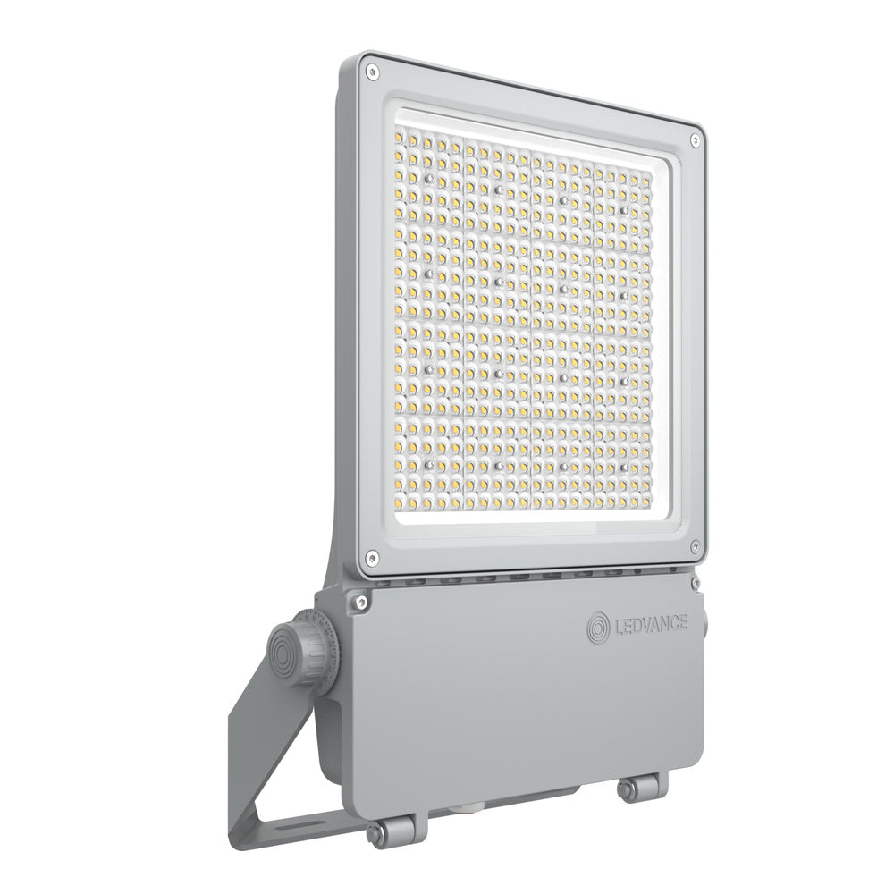LED reflektor 180W IP66 3000K 55° – vonkajšie LED svietidlo LEDVANCE