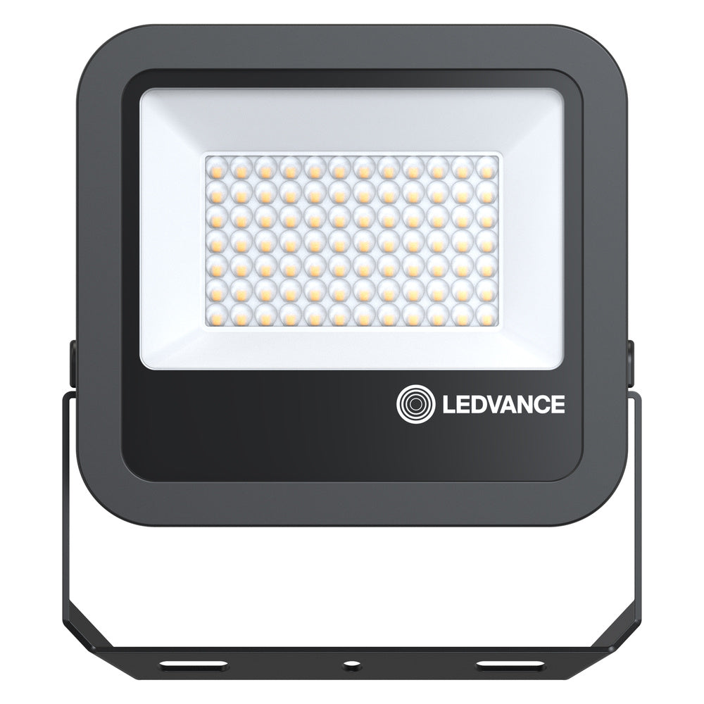 LED reflektor 32W IP66 3000K 48° – vonkajšie LED svietidlo LEDVANCE