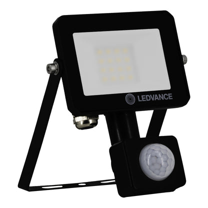 LED reflektor 30W IP65 3000K 105° – vonkajšie LED svietidlo LEDVANCE