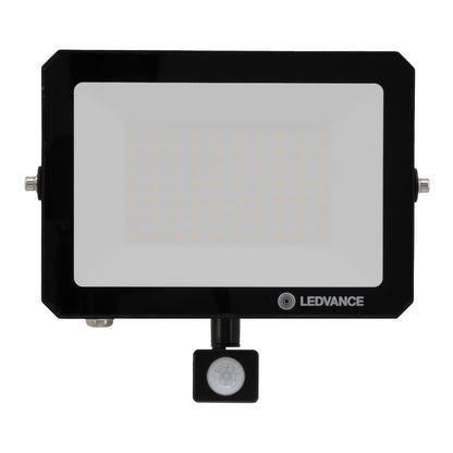 LED reflektor 10W IP65 3000K 105° – vonkajšie LED svietidlo LEDVANCE