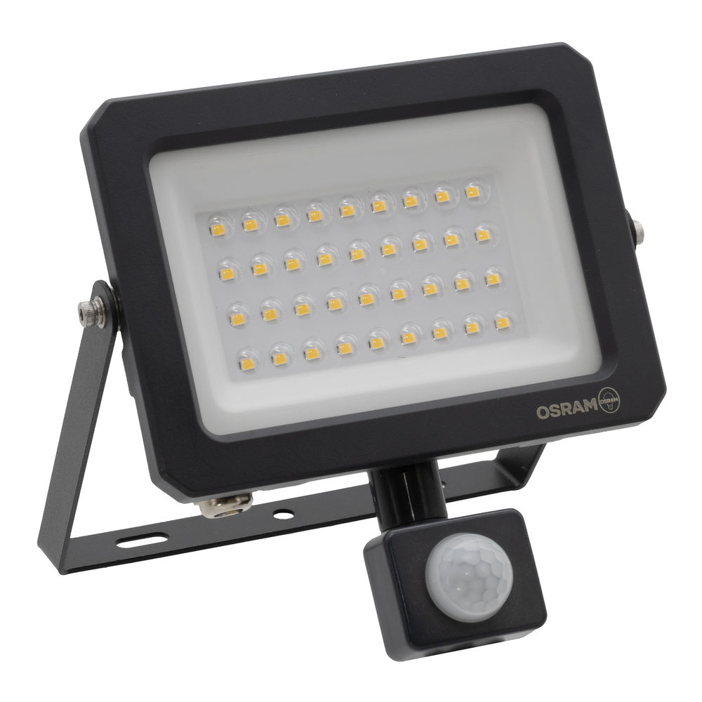 LED reflektor 30W IP65 4000K 110° – vonkajšie LED svietidlo OSRAM