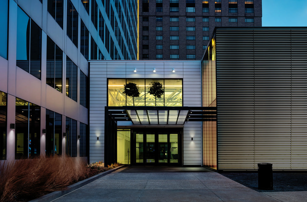 LED nástenné svietidlo 27W IP65 3000K 55° – nástenné LED svietidlo LEDVANCE