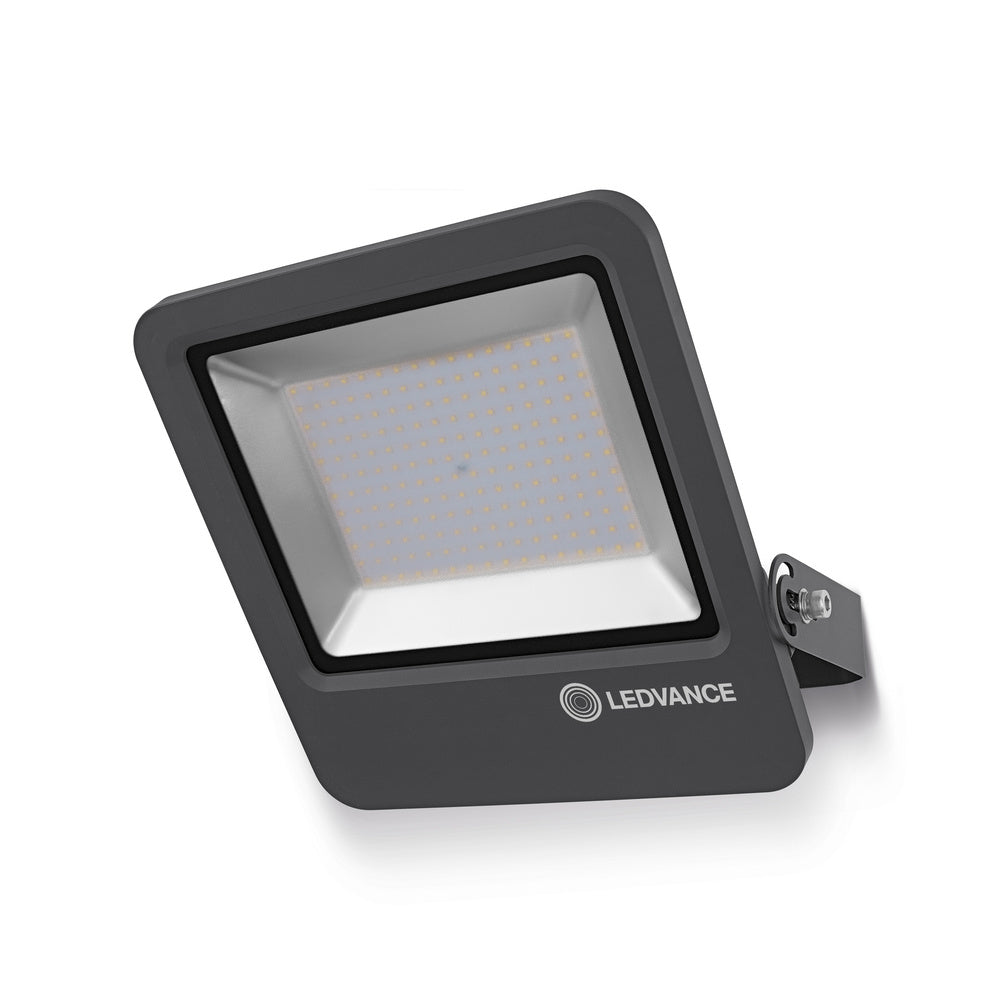 LED reflektor 20W IP65 4000K 110° – vonkajšie LED svietidlo LEDVANCE